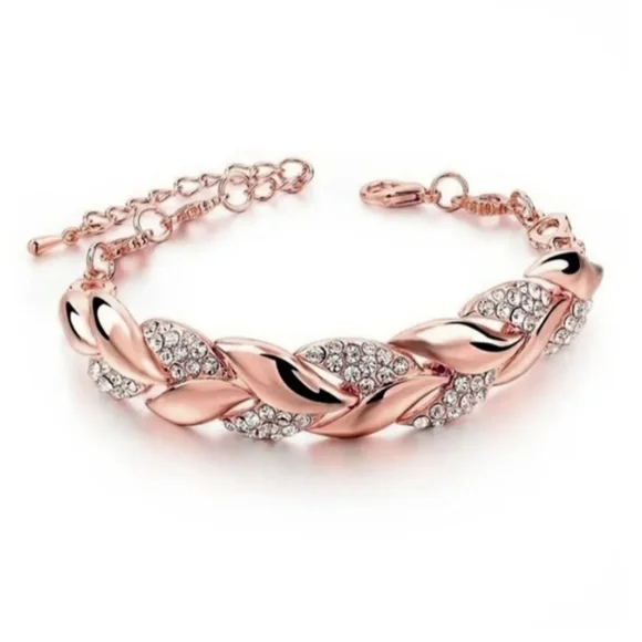 18kt Gold plated Retro Geometric Leaves, alloy inlay Artificial Diamond - Picture 6 of 8